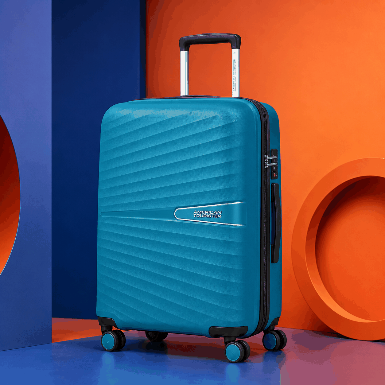 American Tourister Airconic 2.0 Lightweight Hard Luggage image 3